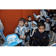 Los más pequeños celebraron el DIA DE LA BANDERA